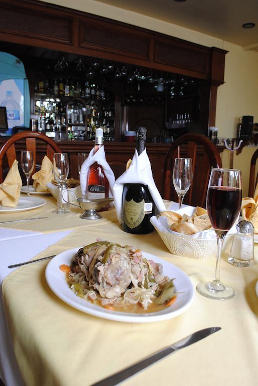 Hotel Arcos Del Parque Acayucan Ngoại thất bức ảnh