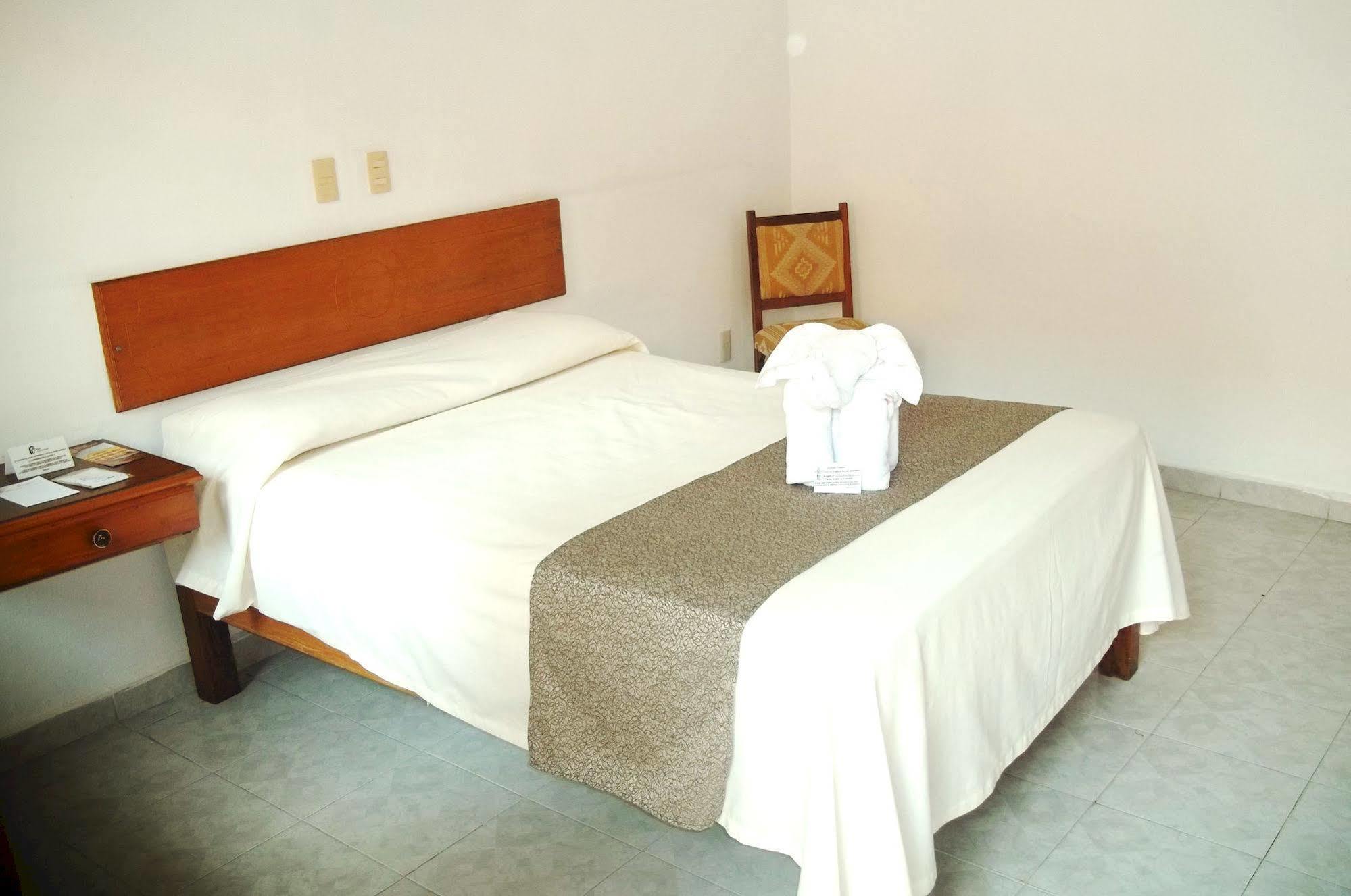 Hotel Arcos Del Parque Acayucan Ngoại thất bức ảnh