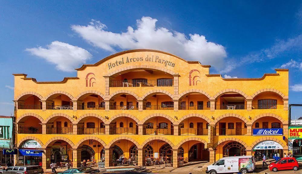 Hotel Arcos Del Parque Acayucan Ngoại thất bức ảnh