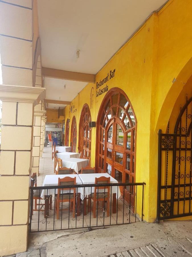 Hotel Arcos Del Parque Acayucan Ngoại thất bức ảnh